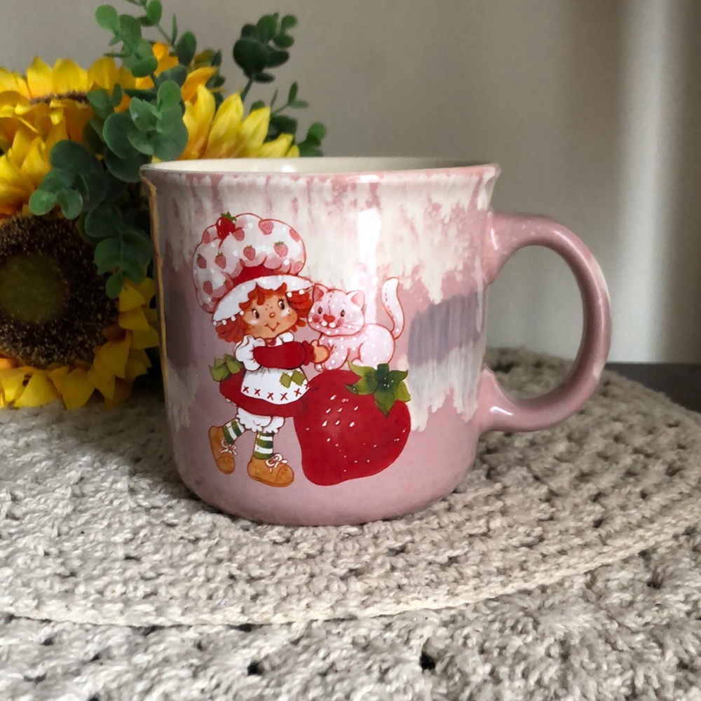 Strawberry Shortcake Character Ceramic Mug